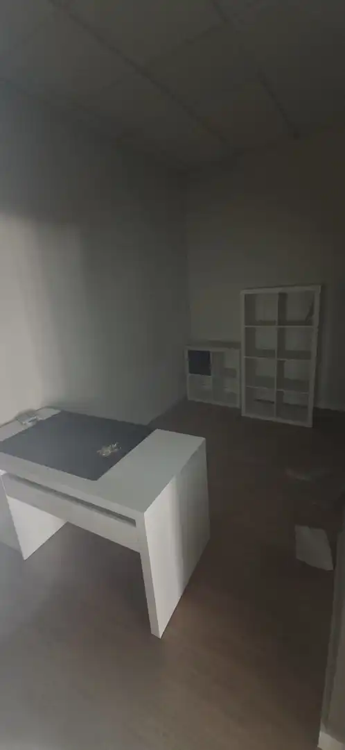 Habitación de Local en venta en Pinto con Aire acondicionado