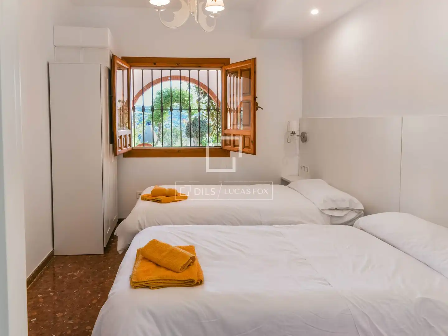 Dormitori de Casa o xalet en venda en Málaga amb Aire condicionat, Calefacció i Jardí privat