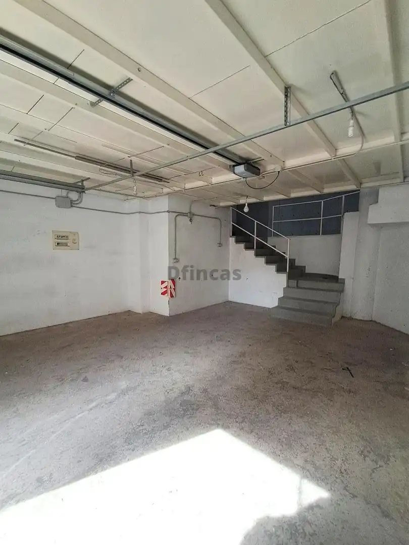 Business premises for sale in Camino Castralvo, imagen 3