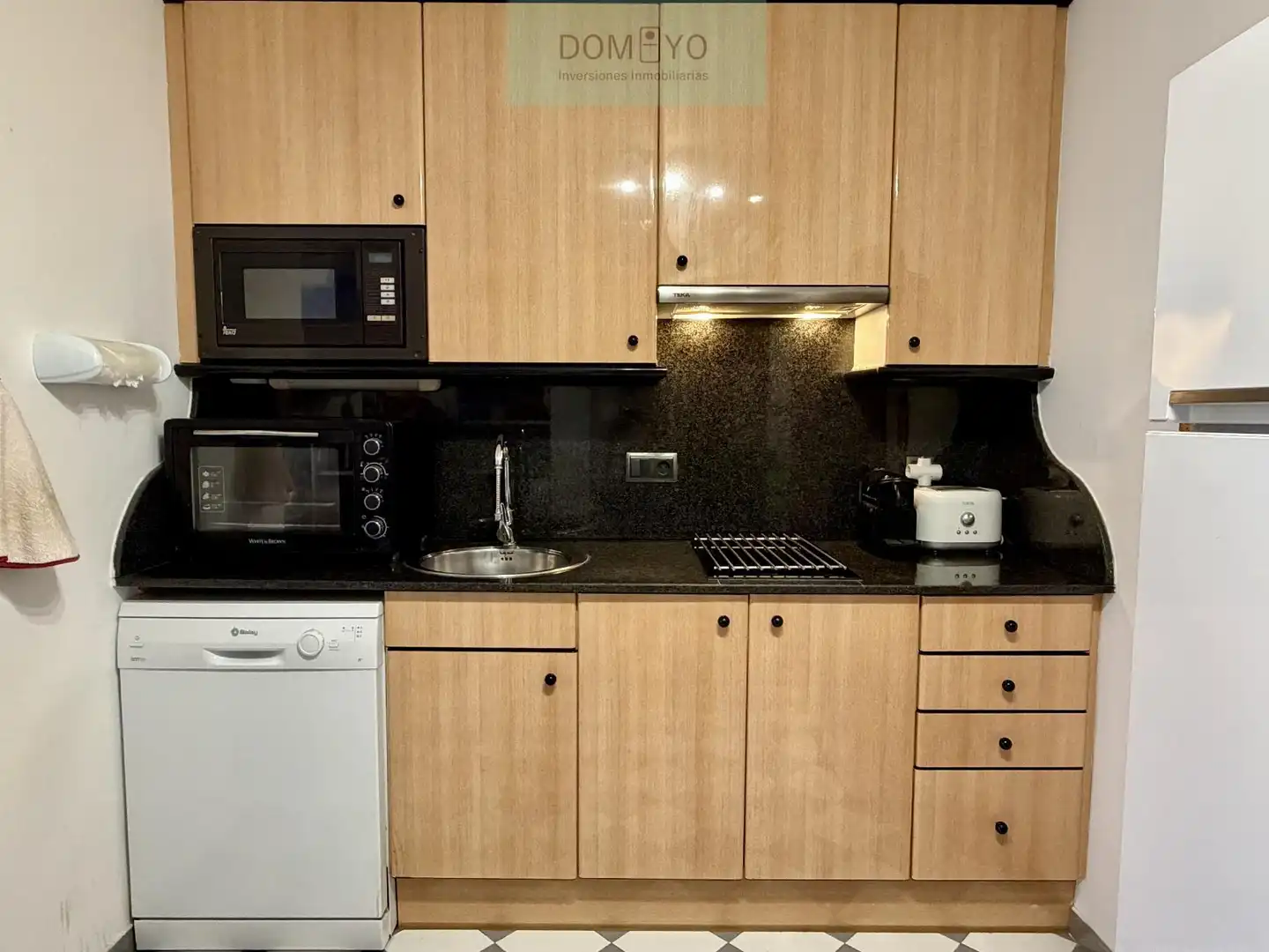 Cuina de Apartament en venda en Sant Feliu de Guíxols amb Aire condicionat, Calefacció i Terrassa