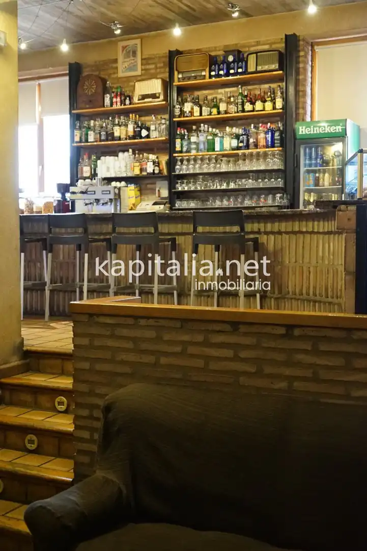 Commercial properties for sale in Bocairent  with Air Conditioner and Furnished