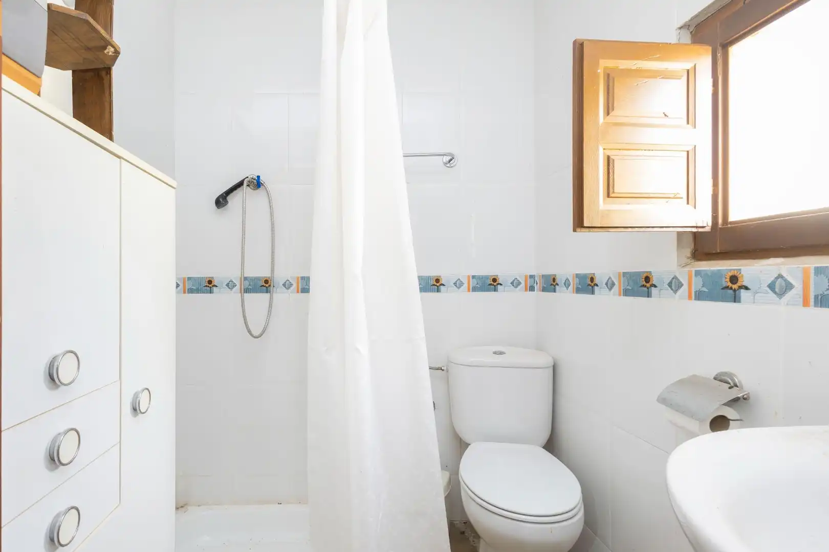 Bathroom of Country homes for sale in Abrucena  with Storage room