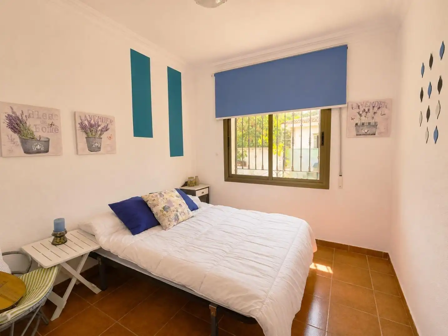 Habitación de Casa o chalet en venta en Casas del Castañar con Jardín privado, Trastero y Piscina