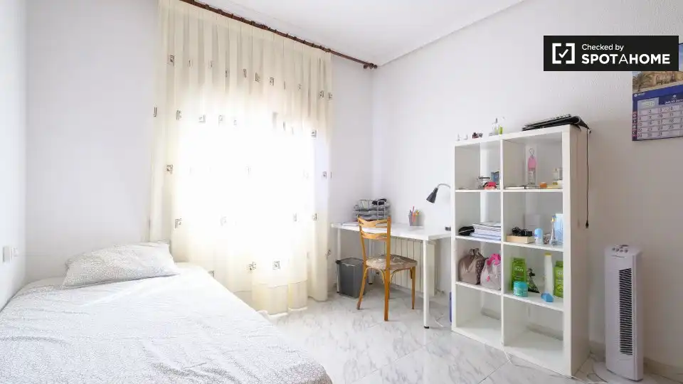 Habitación en Madrid, Madrid