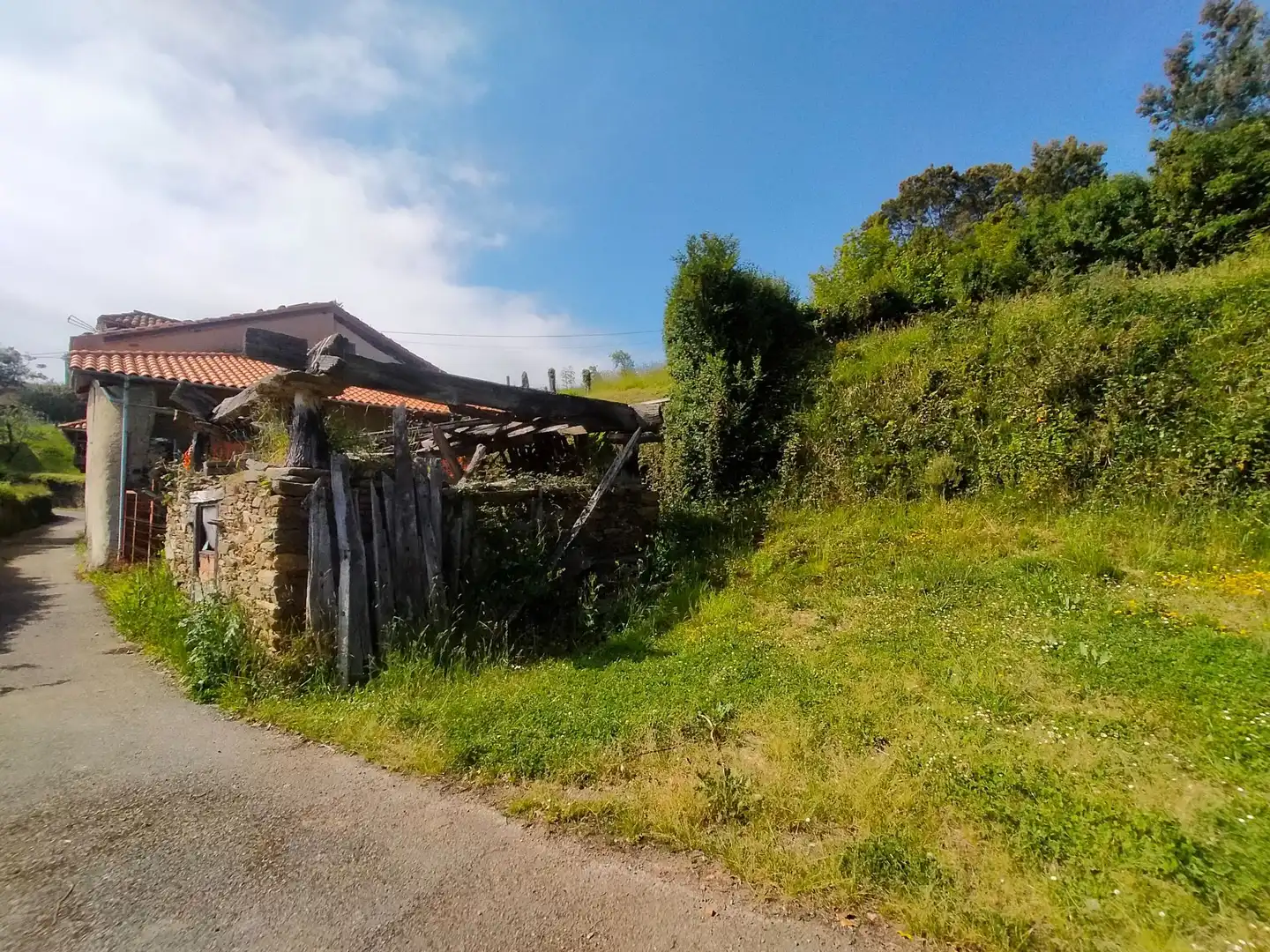 Finca rústica en venda en Cudillero amb Jardí privat, Terrassa i Traster