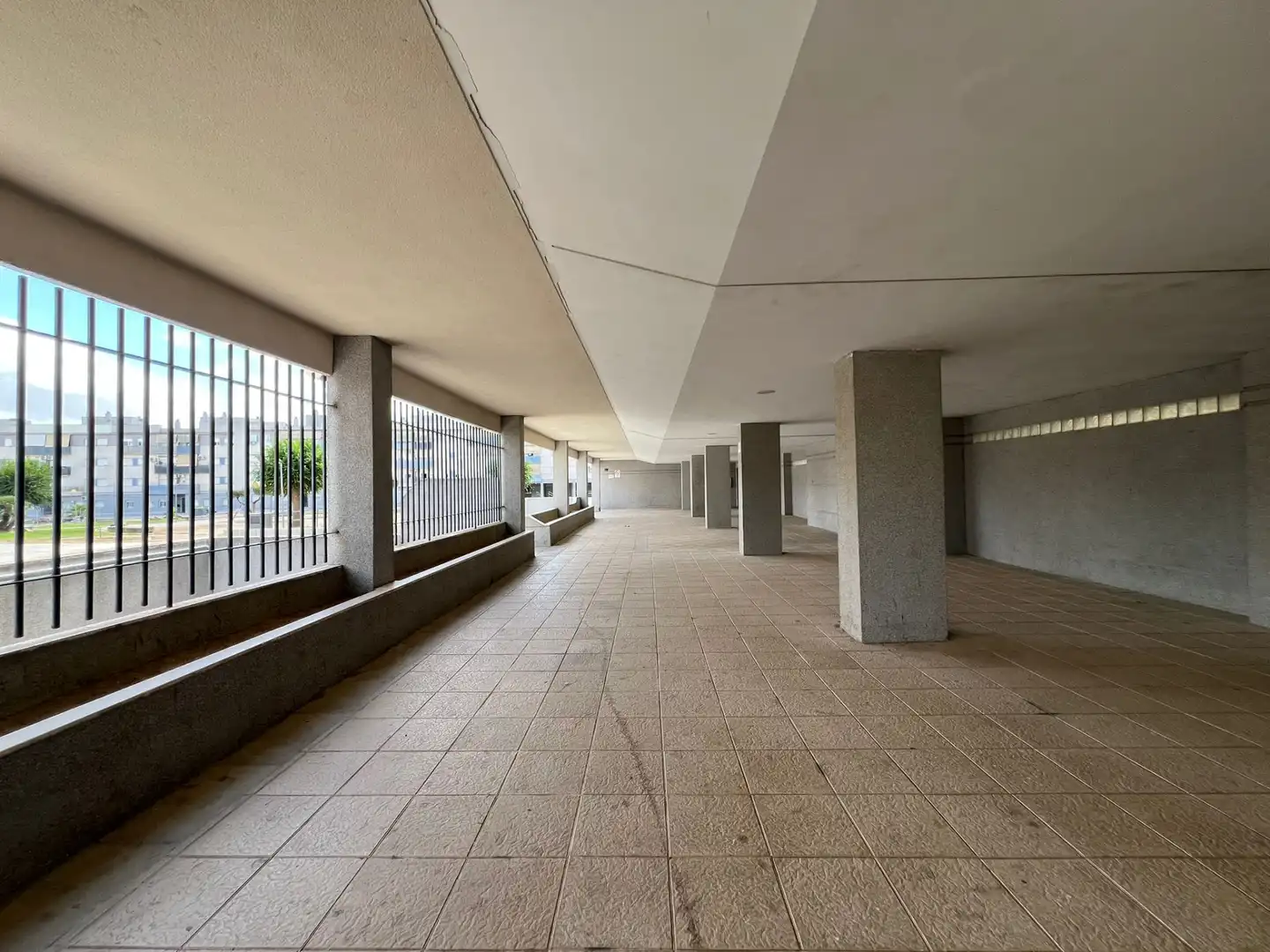 Vista exterior de Pis en venda en Jerez de la Frontera amb Aire condicionat, Terrassa i Traster