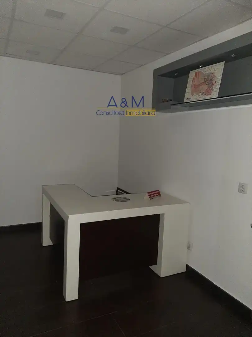 Local comercial de lloguer a calle Ferrari, imagen 19