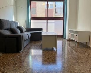 Flat to rent in Calle de la Reina Felicia,  Zaragoza Capital