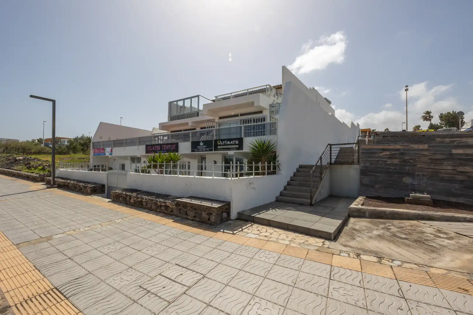 Vista exterior de Local en traspaso en Telde con Alarma