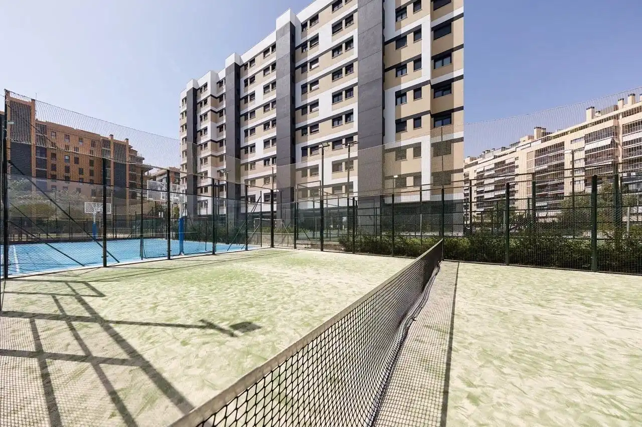 Piscina de Pis de lloguer en Alicante / Alacant amb Aire condicionat, Terrassa i Moblat