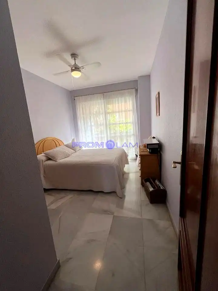 Habitación de Piso en venta en Mairena del Aljarafe con Aire acondicionado y Terraza