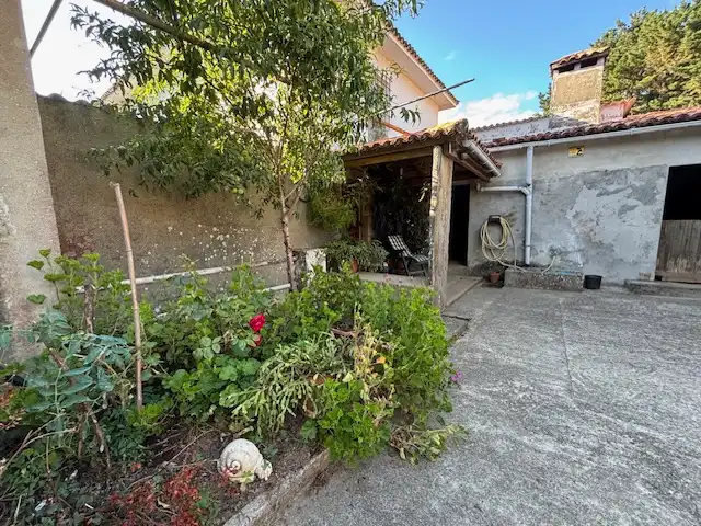 Vista exterior de Finca rústica en venta en Narón con Calefacción, Jardín privado y Amueblado