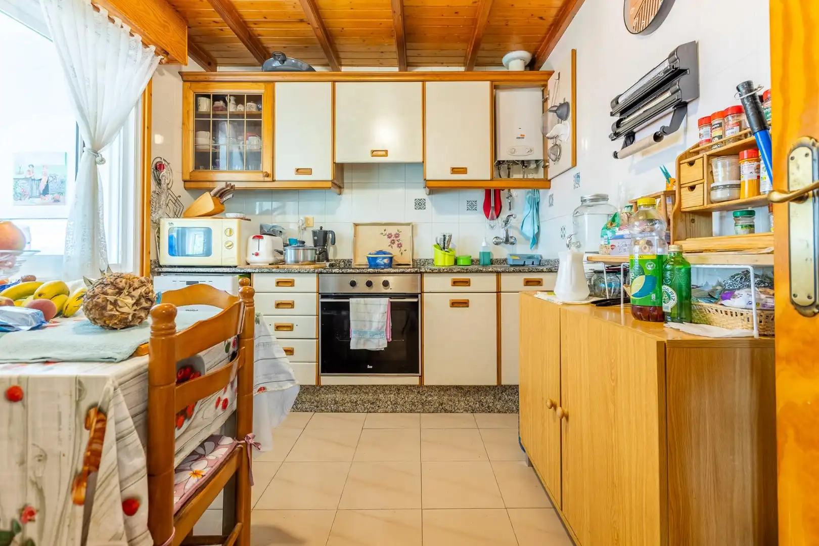 Cocina de Casa o chalet en venta en Pontedeume con Jardín privado, Terraza y Trastero