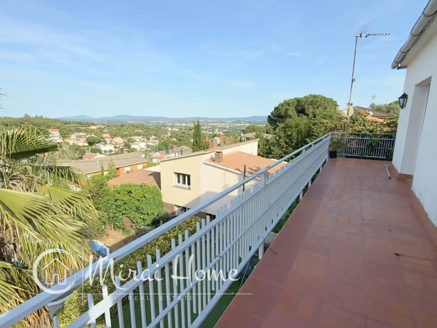 Terrassa de Casa o xalet en venda en Santa Eulàlia de Ronçana amb Calefacció, Jardí privat i Parquet