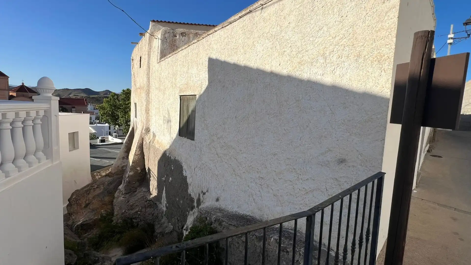 Vista exterior de Finca rústica en venda en Lucainena de las Torres amb Terrassa