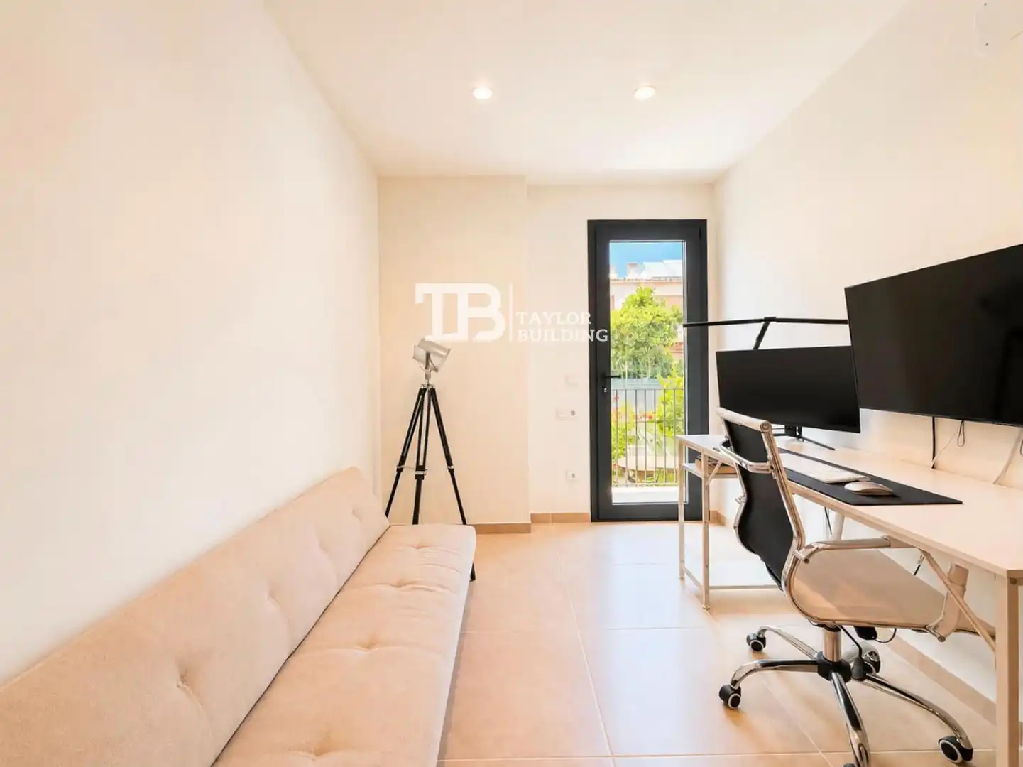 Flat for sale in  Palma de Mallorca  with Air Conditioner, Heating and Private garden