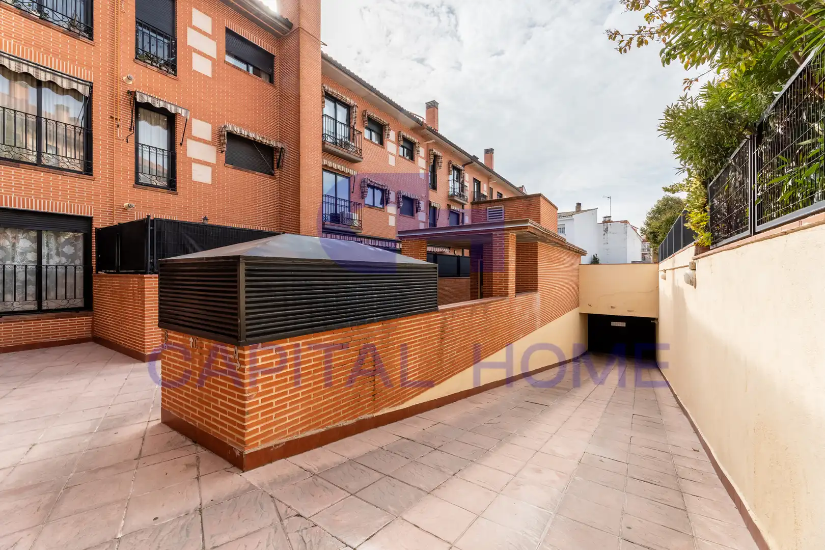 Vista exterior de Piso en venta en Navalcarnero con Aire acondicionado, Calefacción y Parquet