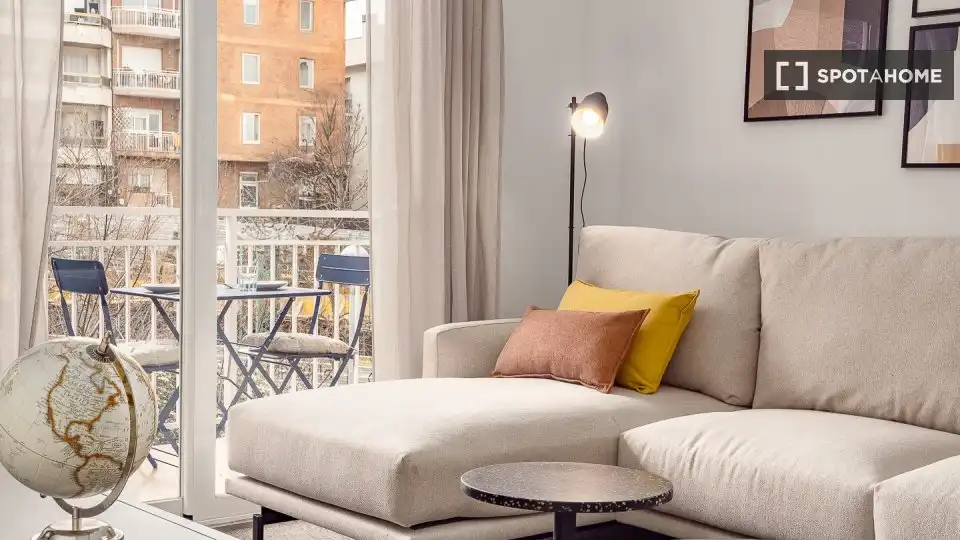 Room in Centre - Estació
