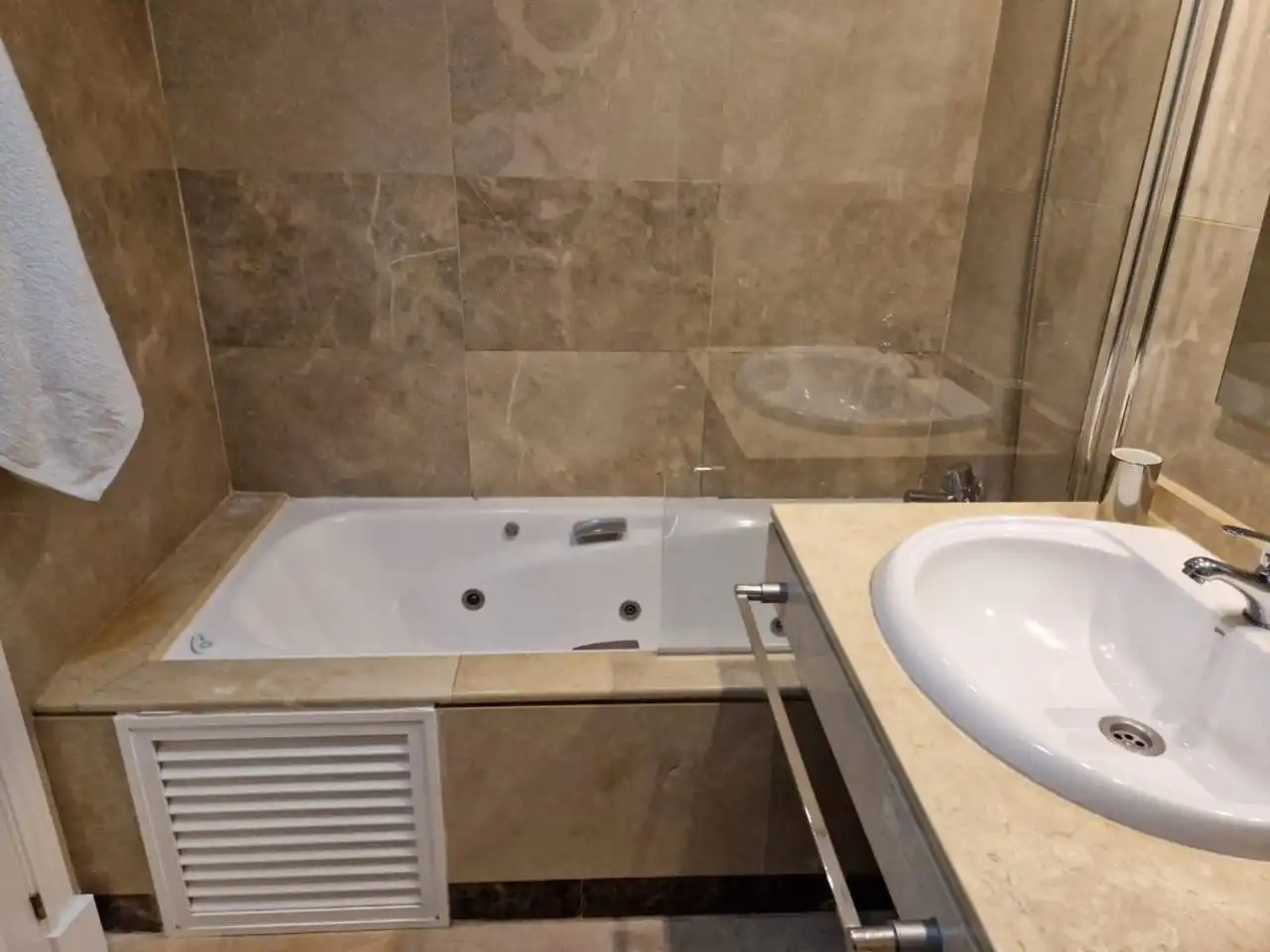 Appartement avec piscine à vendre à Urbanizacion Jardines de la Duquesa, imagen 10