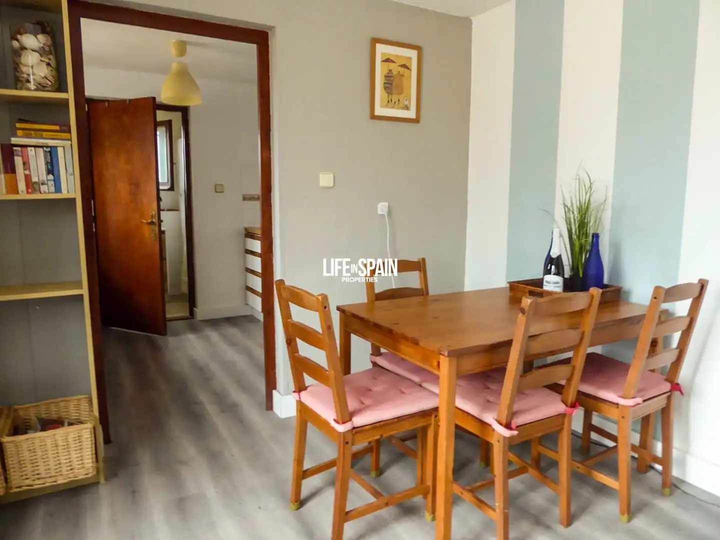 Esszimmer von Country house zum Verkauf in Rasquera mit Klimaanlage, Privatgarten und Terrasse