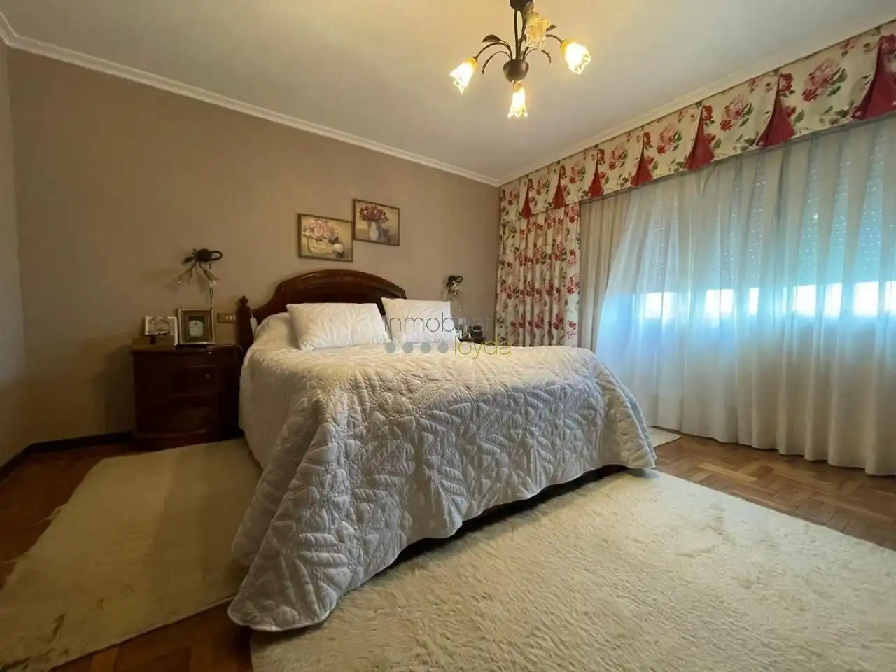 Habitación de Casa o chalet en venta en Vigo  con Jardín privado, Parquet y Terraza
