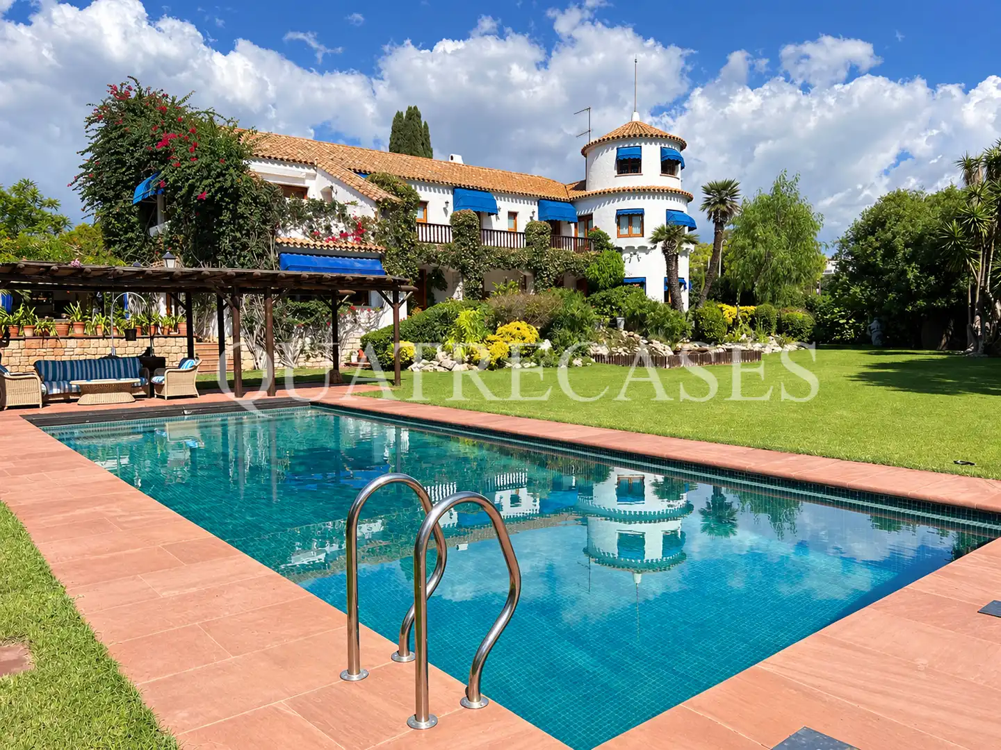Villa con terrazza in vendita a Avinguda Navarra 21, imagen 2