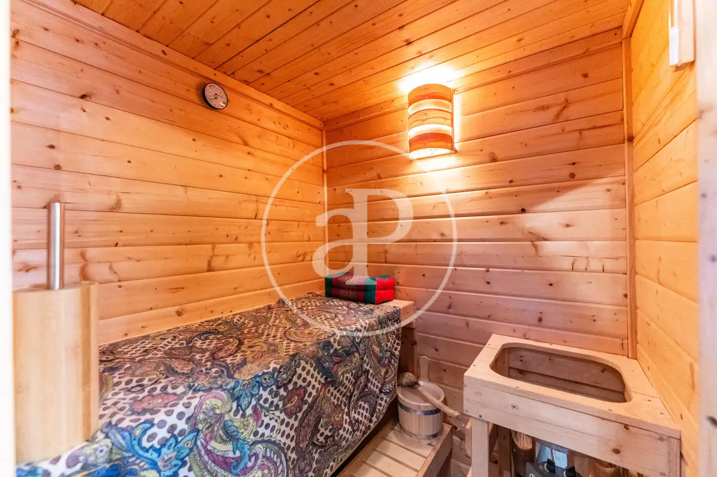 Habitación de Casa adosada en venta en Mancor de la Vall con Aire acondicionado, Calefacción y Jardín privado