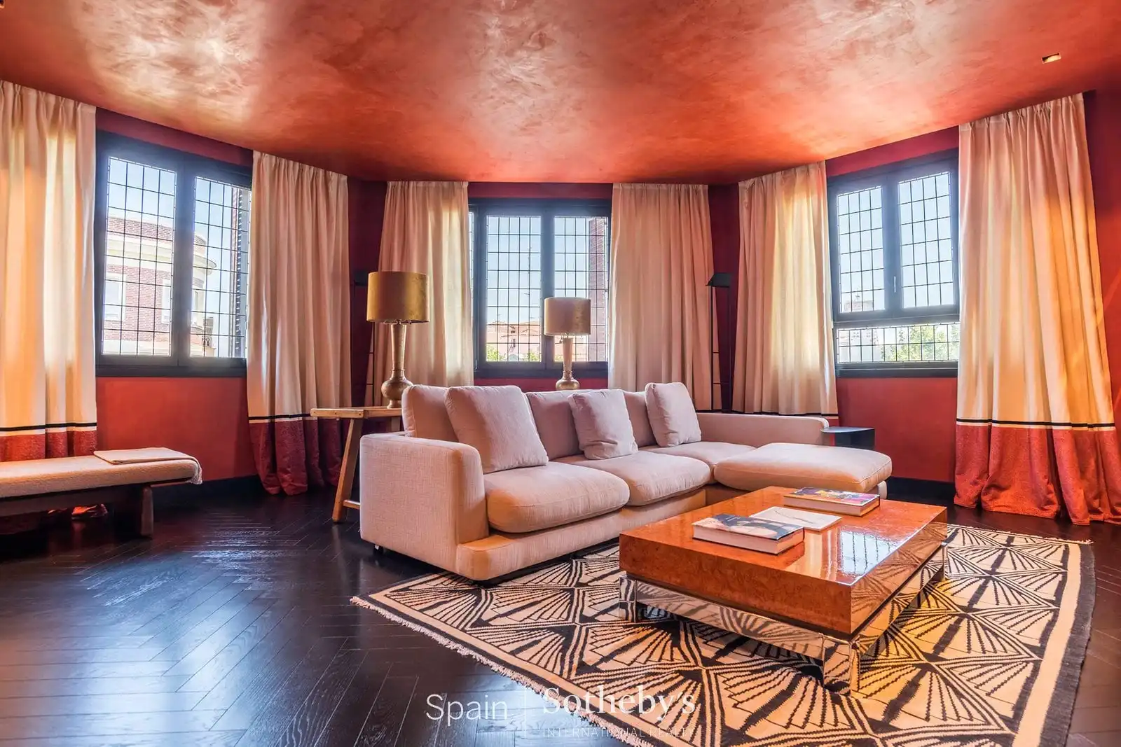 Sala d'estar de Apartament en venda en Madrid amb Aire condicionat i Calefacció