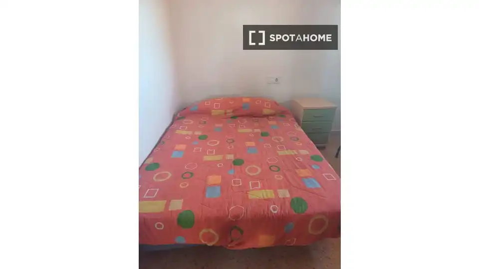 Habitación de Piso para compartir en Paterna con Aire acondicionado, Calefacción y Terraza
