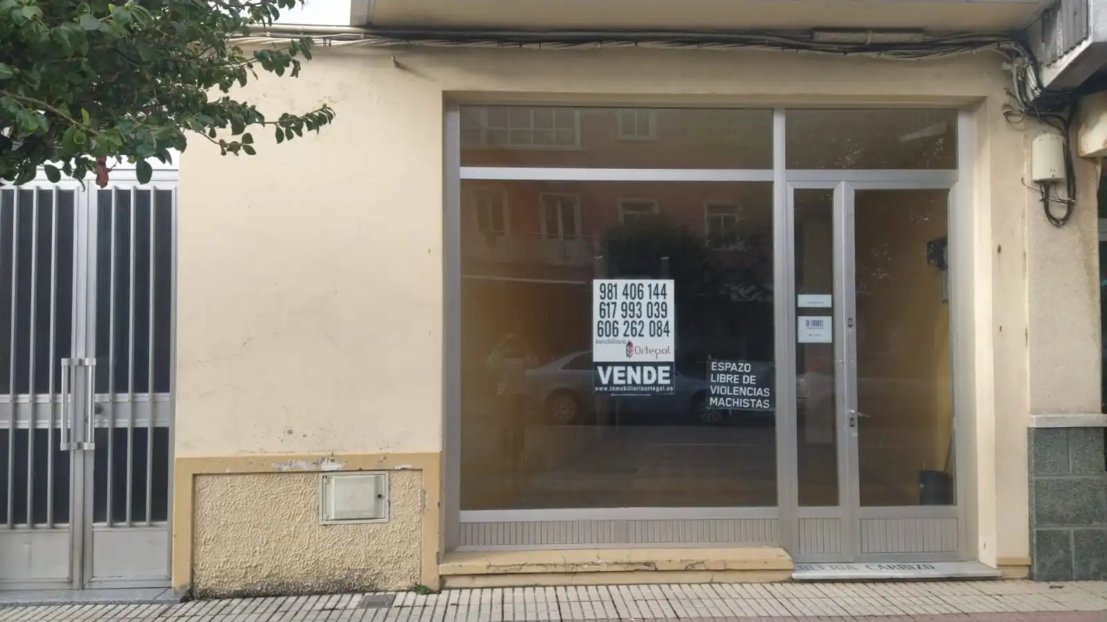 Local comercial en venda a Rúa Manuel Fraga Iribarne 15, imagen 2