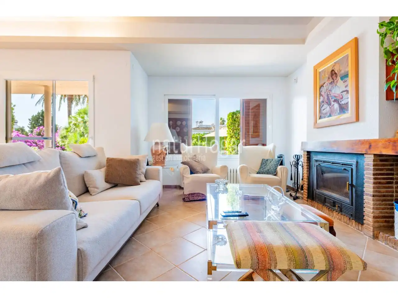 Sala de estar de Casa o chalet en venta en Paterna con Aire acondicionado, Calefacción y Jardín privado