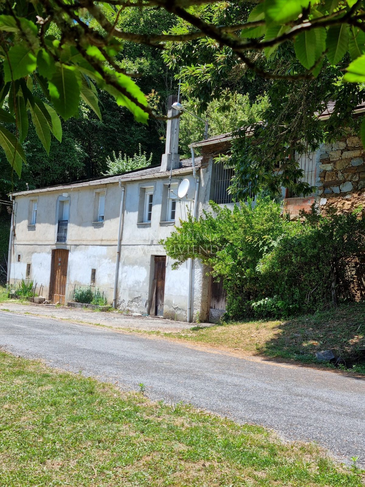 Exterior view of House or chalet for sale in A Pobra do Brollón   with Private garden