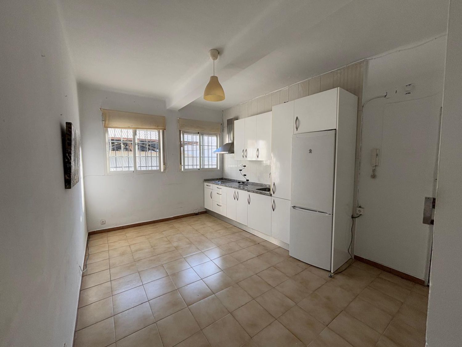 Kitchen of Flat for sale in  Sevilla Capital  with Storage room