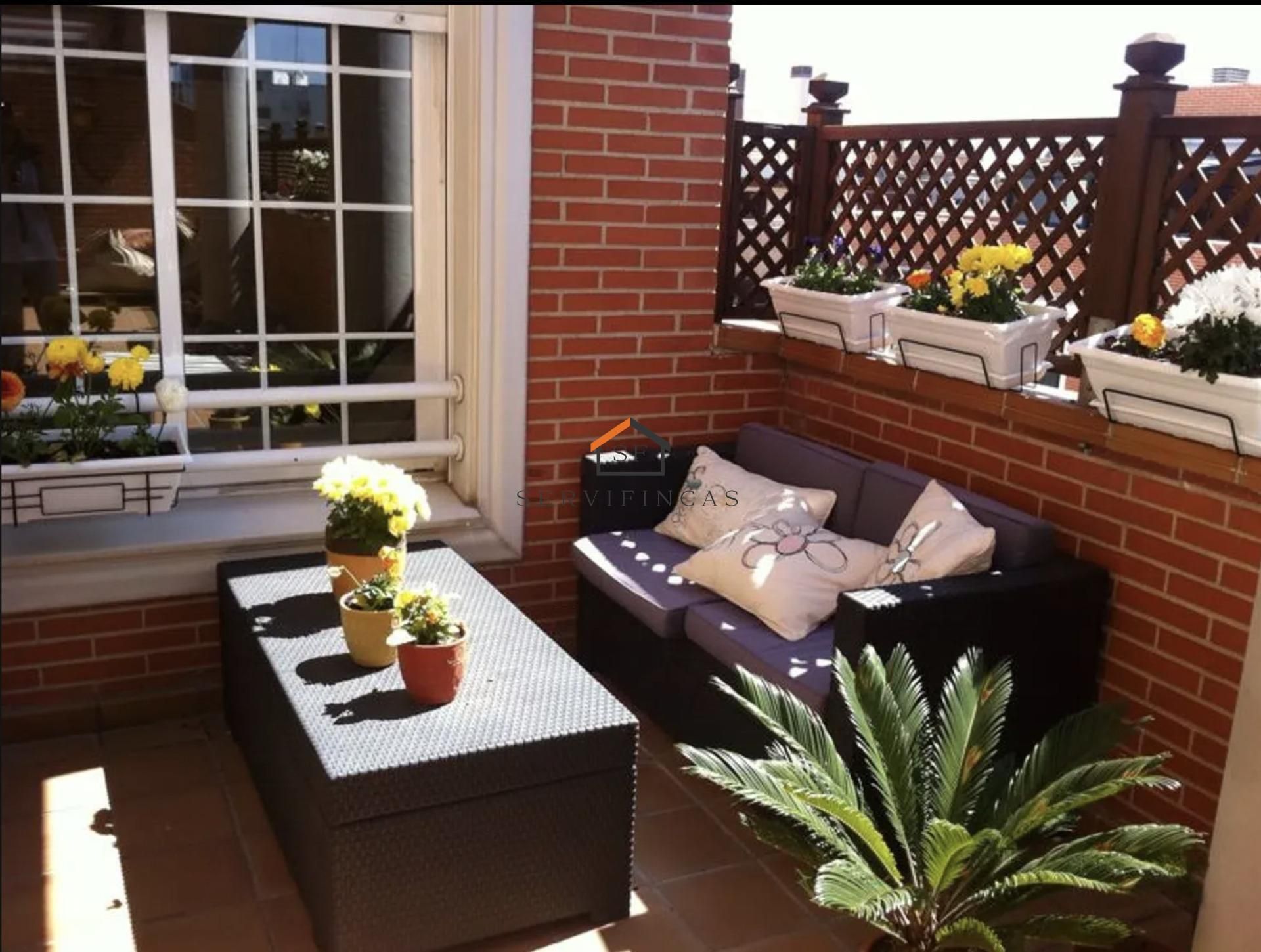 Terraza de Piso en venta en  Madrid Capital con Aire acondicionado, Calefacción y Parquet