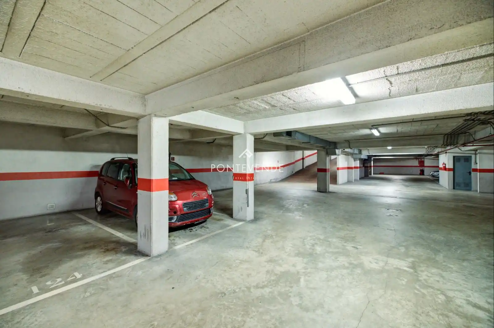 Penthouse with lift for sale in N/A, imagen 24