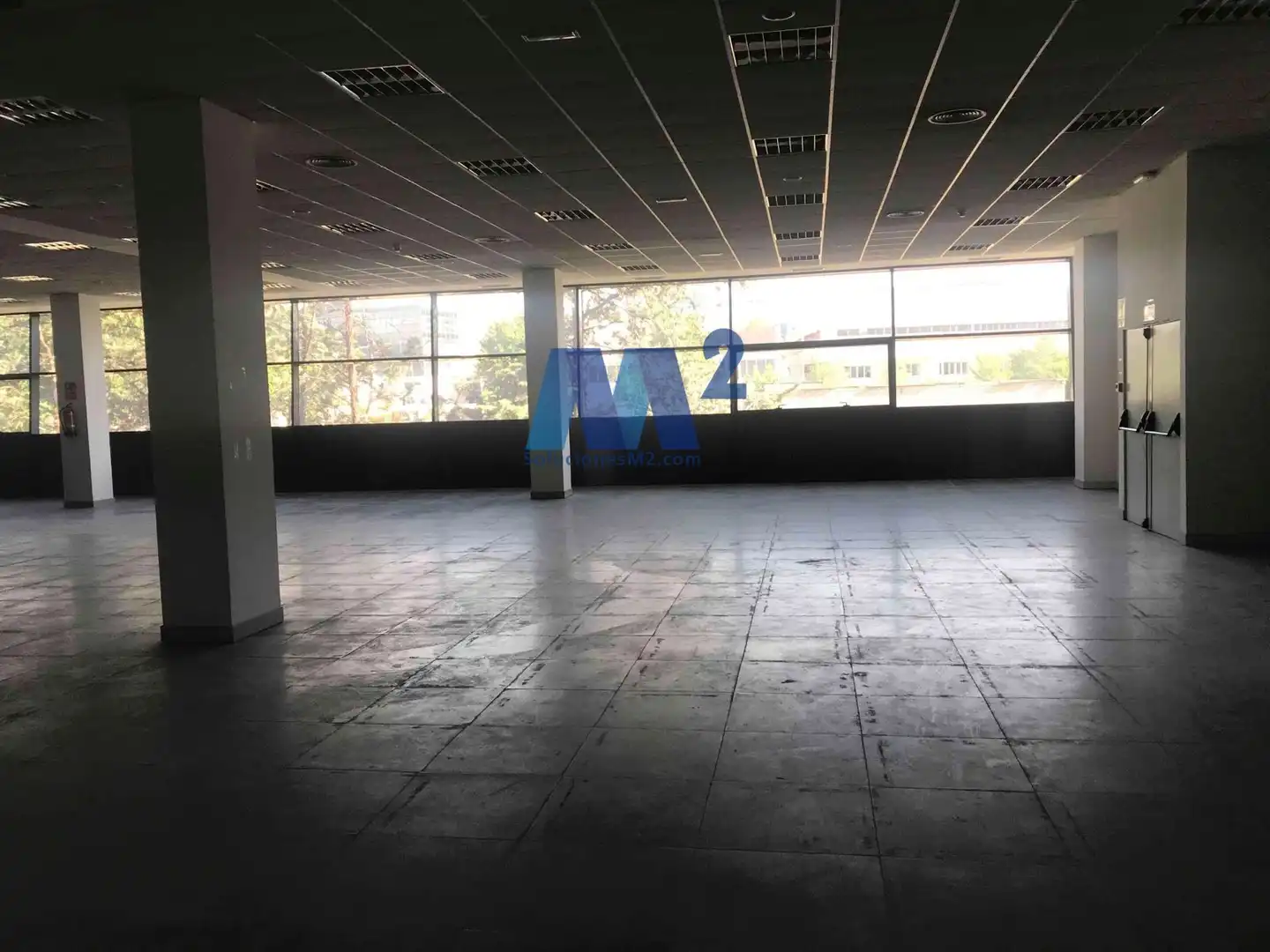 Oficina de alquiler en Valportillo Primera, Zona Industrial