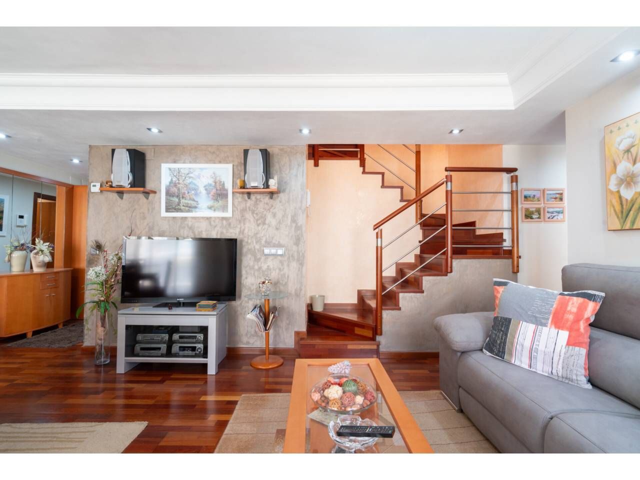 Living room of Duplex for sale in Vic  with Heating, Parquet flooring and Terrace