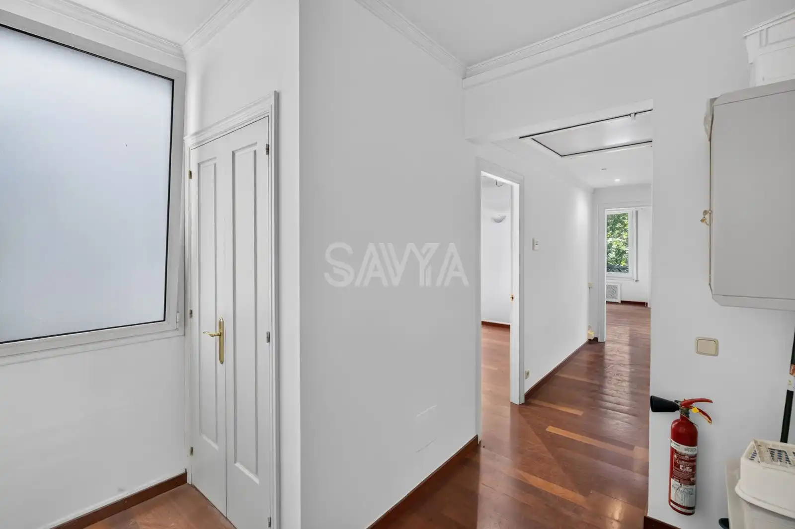 Piso en venta en Barcelona con Calefacción y Trastero