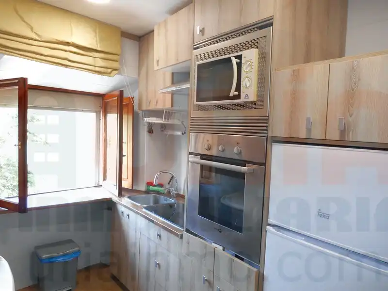 Apartment to rent in AS-255a