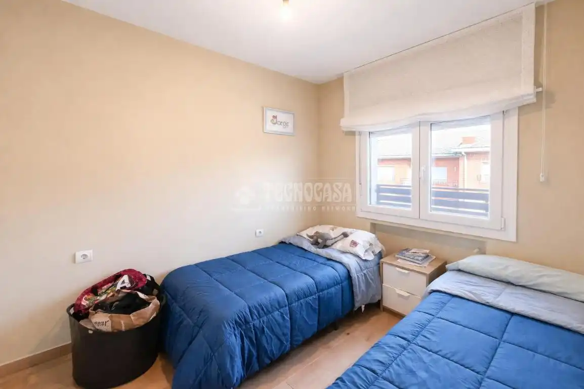 Bedroom of Detached homes for sale in Añover de Tajo  with Air Conditioner and Storage room