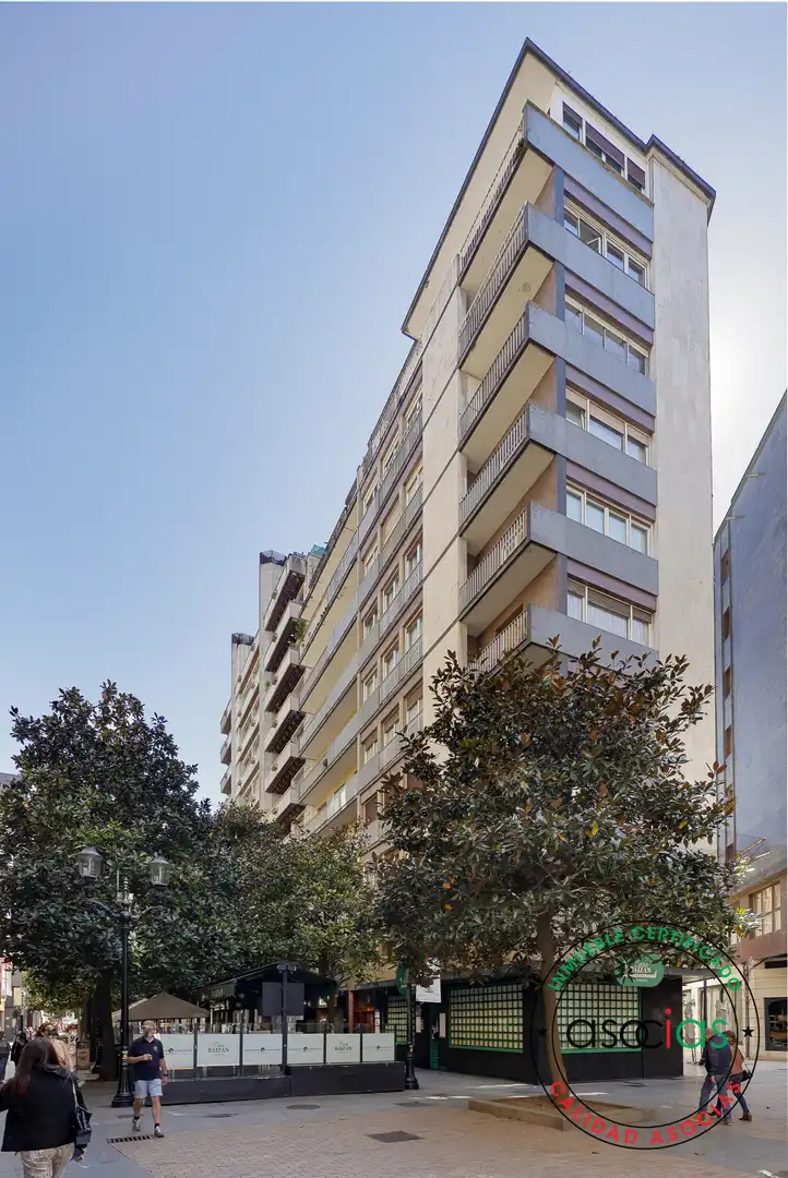 Vista exterior de Piso en venta en Gijón  con Calefacción, Parquet y Terraza