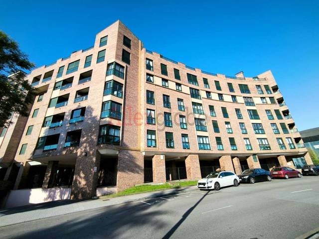 Garaje en Venta en Avenida Cristo de las Cadenas, 119 en El Cristo