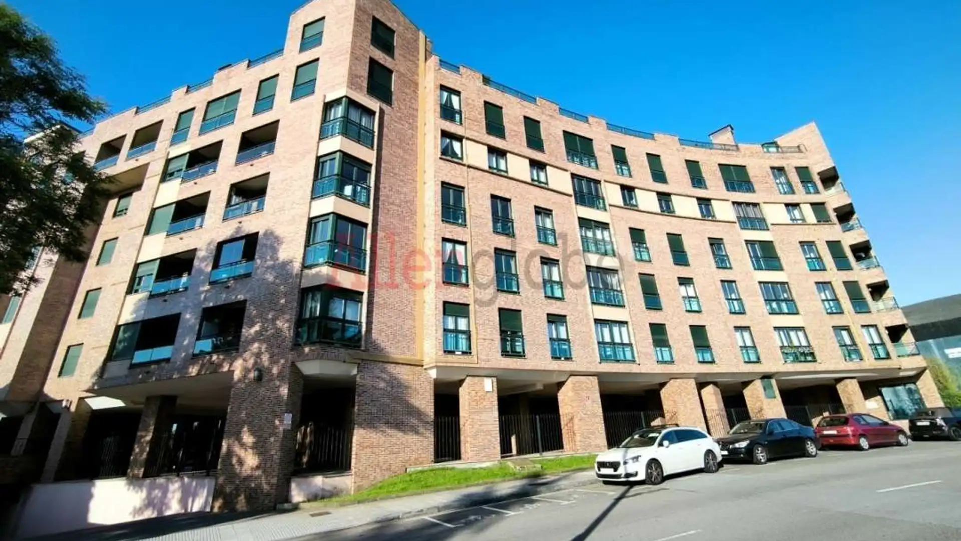 Vista exterior de Garaje en venta en Oviedo 