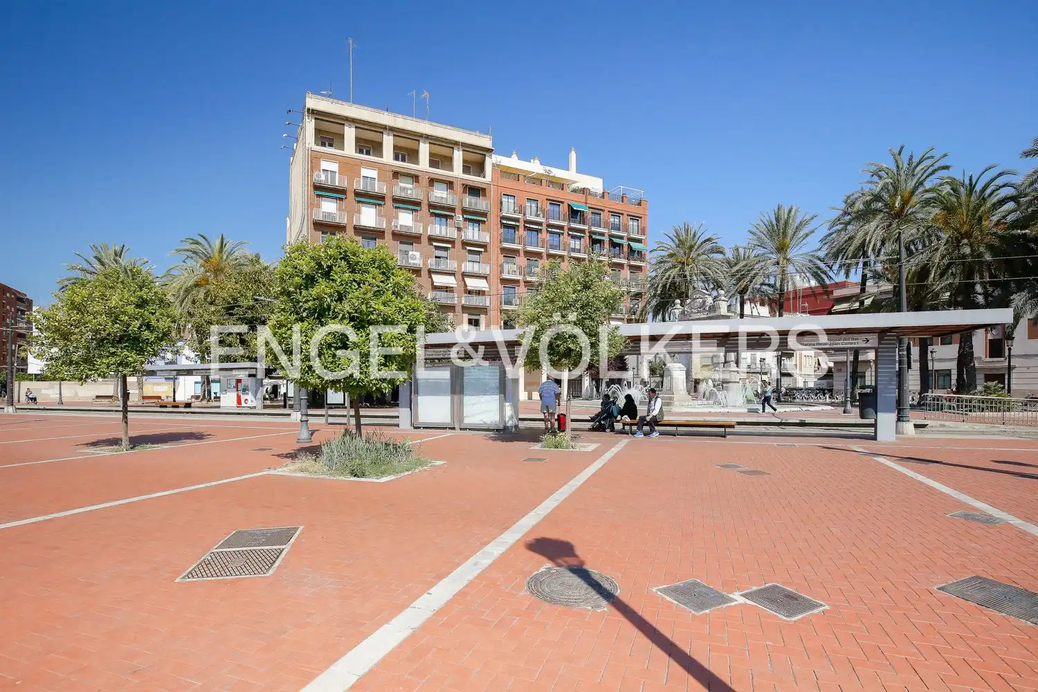 Außenansicht von Wohnung zur Miete in Valencia mit Klimaanlage, Heizung und Möbliert