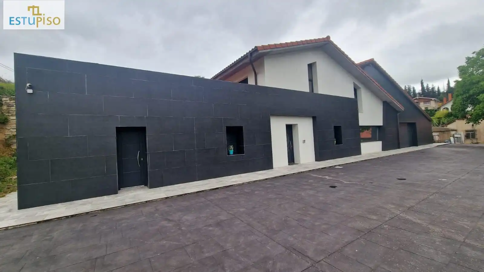 Exterior view of Houses for sale in Erriberagoitia / Ribera Alta  with Heating, Private garden and Furnished