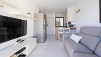 Sala d'estar de Apartament en venda en Mogán amb Aire condicionat, Terrassa i Piscina comunitària