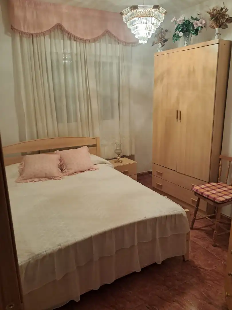 Habitación de Casa o chalet en venta en Santa María del Tiétar con Calefacción, Amueblado y Horno