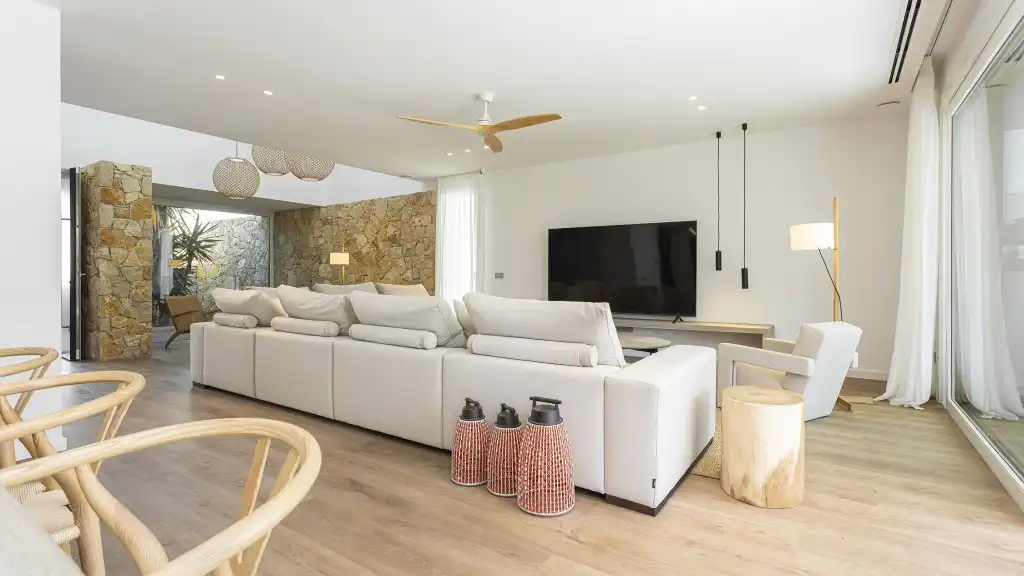 Sala d'estar de Casa o xalet en venda en Sitges amb Aire condicionat, Calefacció i Jardí privat