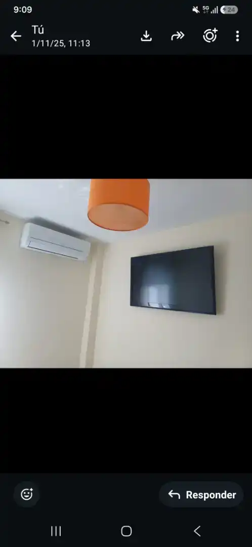 Wohnzimmer von Wohnung zur Miete in  Huelva Capital mit Klimaanlage und Balkon