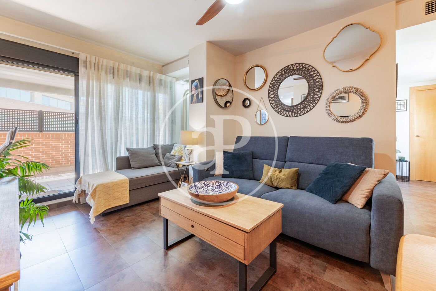 Vista exterior de Ático en venta en  Madrid Capital con Aire acondicionado, Calefacción y Terraza